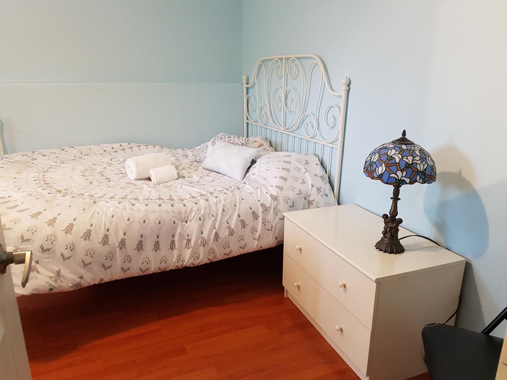 Burris Guest House Burnaby Ngoại thất bức ảnh